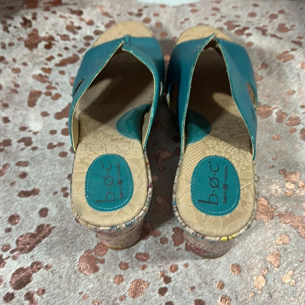 b.o.c. Women's Blue Wedge Sandals - Picture 3 of 6